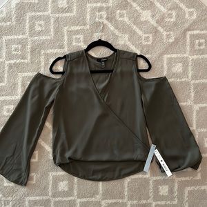 Aqua (Bloomingdale’s brand) Top